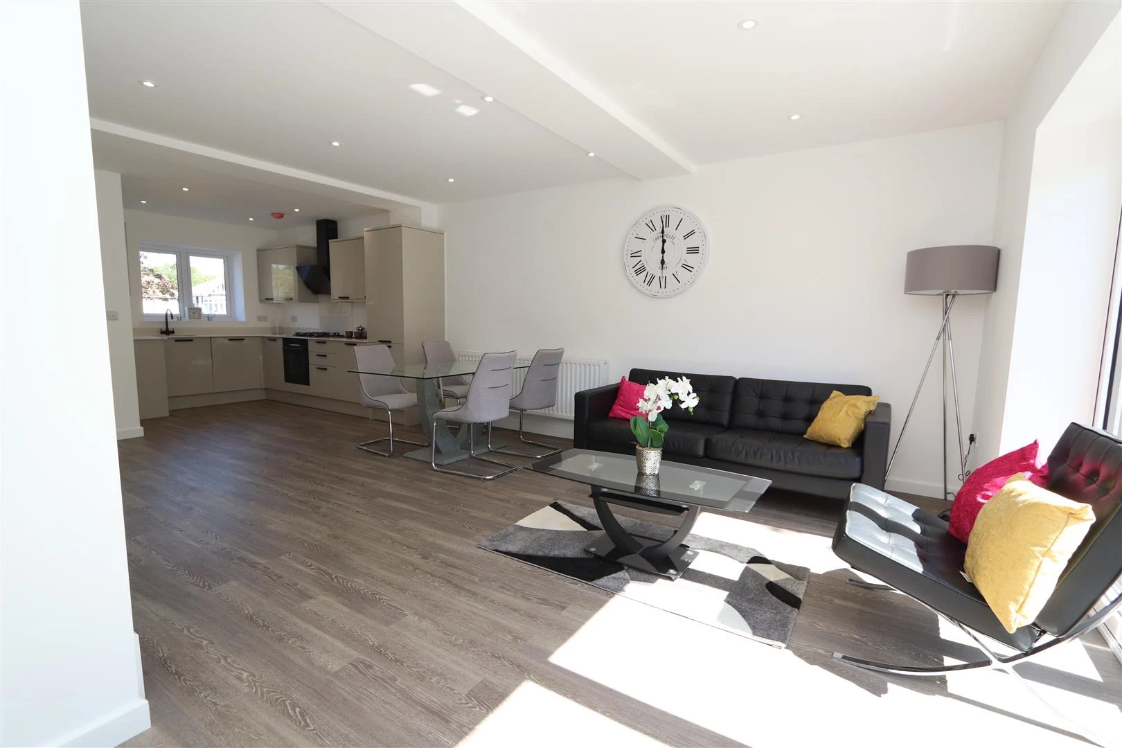 Superb Kitchen/Dining/Living Area