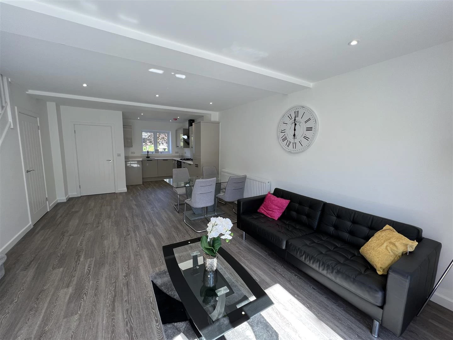 Superb Kitchen/Dining/Living Area