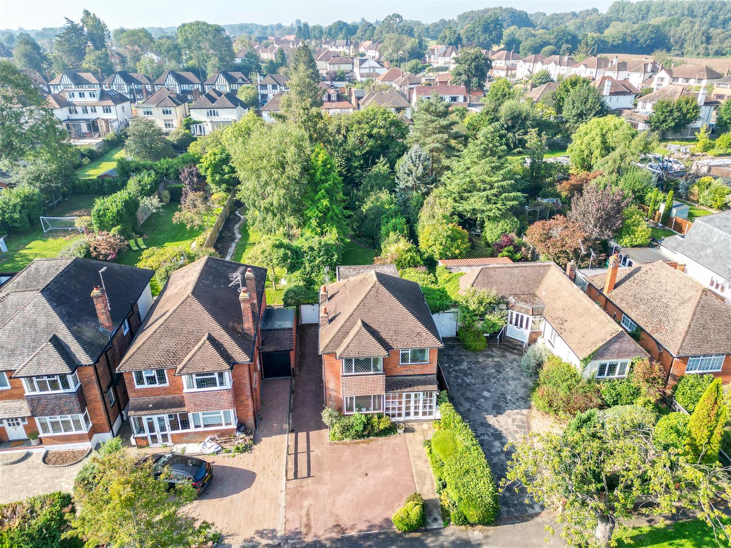 Property For Sale Holmwood Avenue, Shenfield, CM15 3 Bedroom Detached through Meacock & Jones