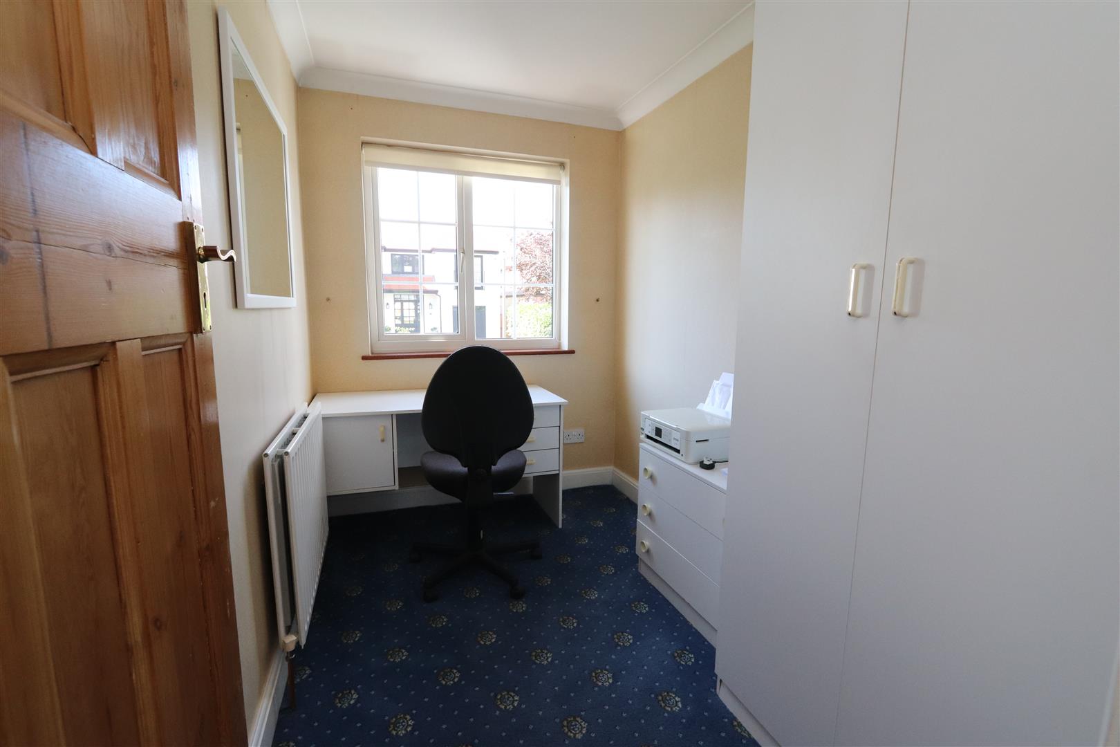 Property For Sale Worrin Road, Shenfield, CM15 4 Bedroom Semi