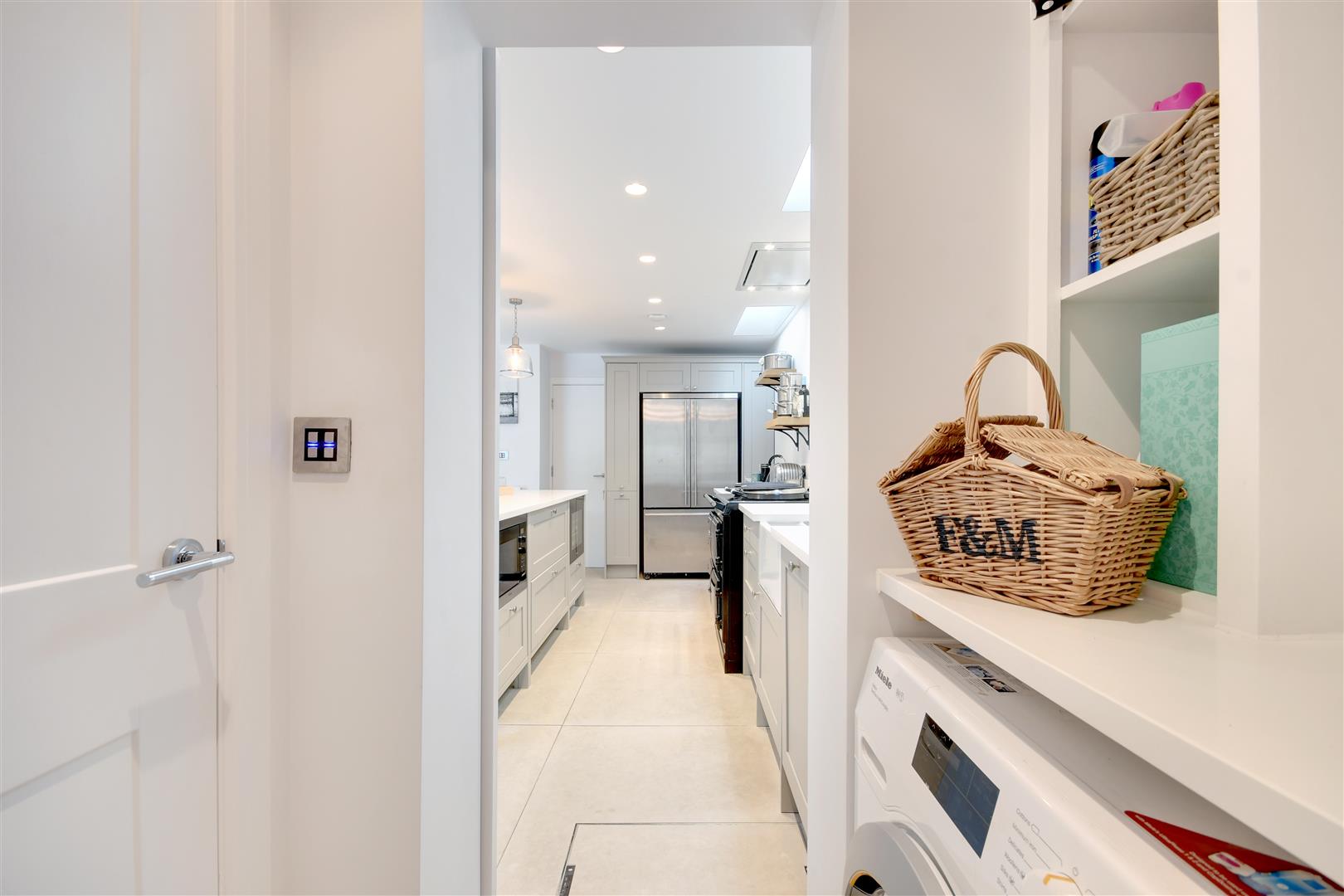 Property For Sale Friars Avenue, Shenfield, CM15 4 Bedroom Detached