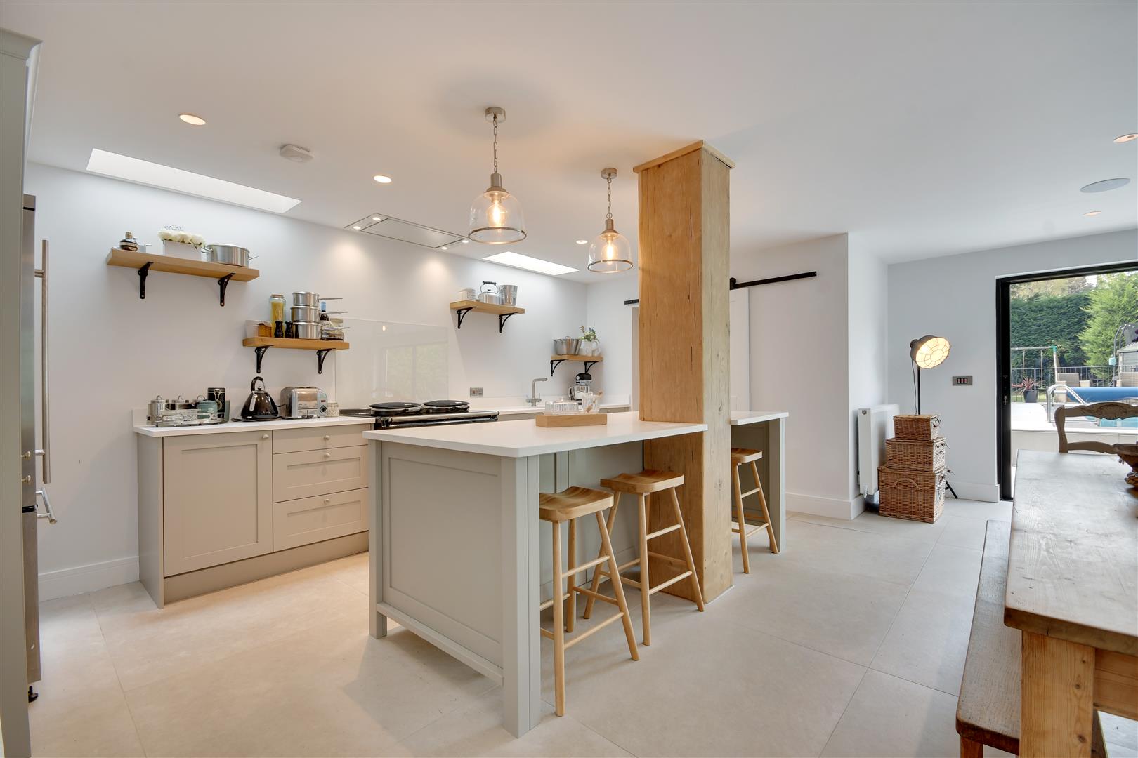 Property For Sale Friars Avenue, Shenfield, CM15 4 Bedroom Detached through Meacock & Jones