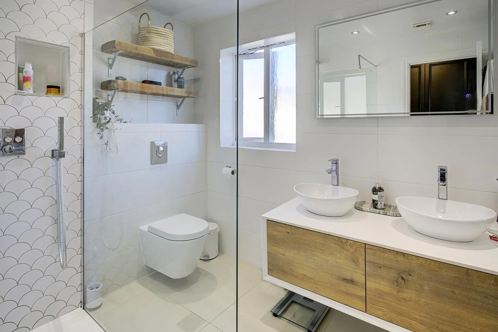 En-suite Shower Room