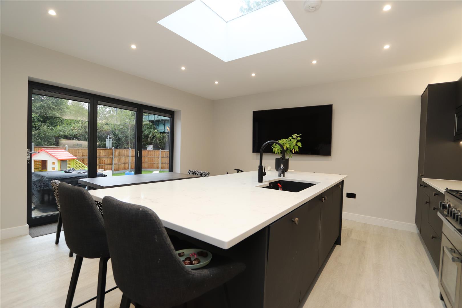 Property To Rent Hunter Avenue, Shenfield, CM15 4 Bedroom Detached