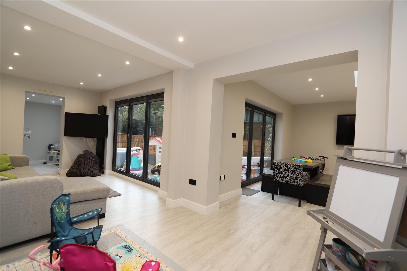 Property To Rent Hunter Avenue, Shenfield, CM15 4 Bedroom Detached