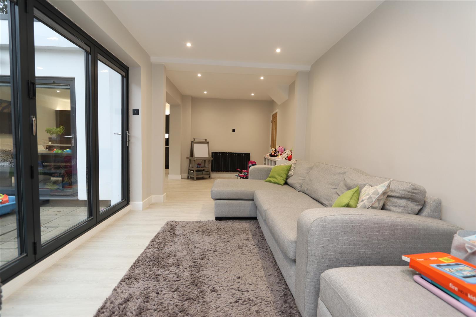 Property To Rent Hunter Avenue, Shenfield, CM15 4 Bedroom Detached