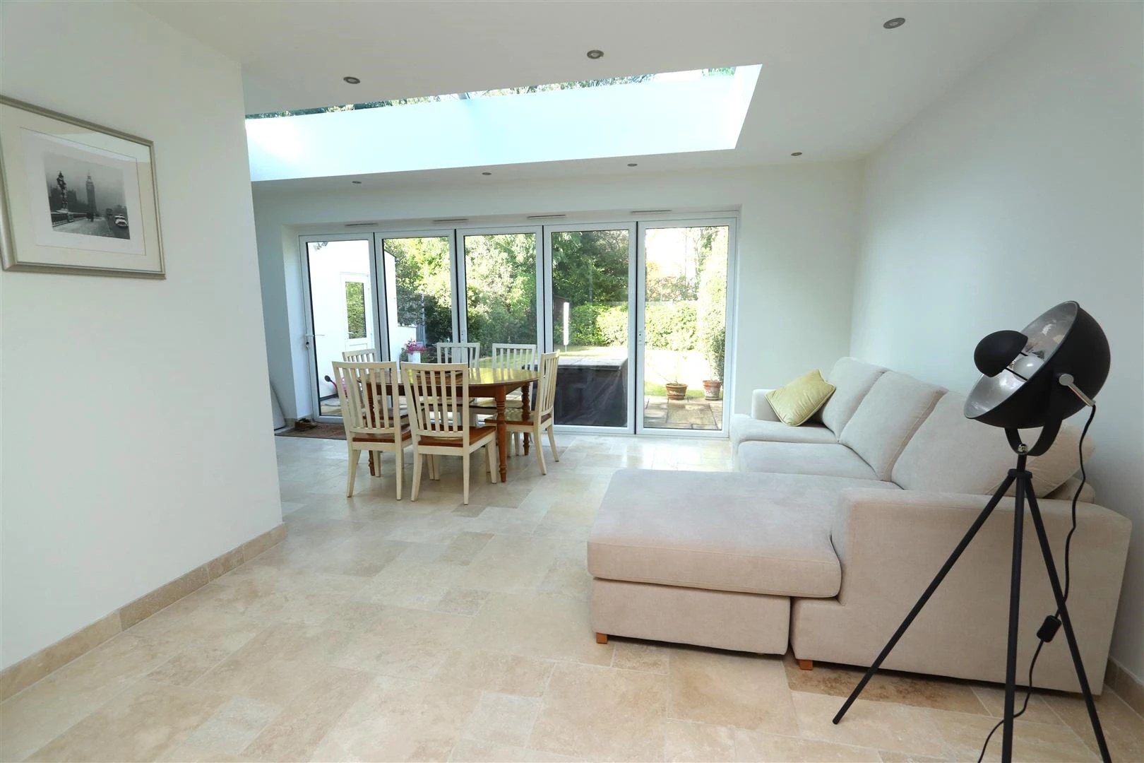Open Plan Kitchen/Living Area