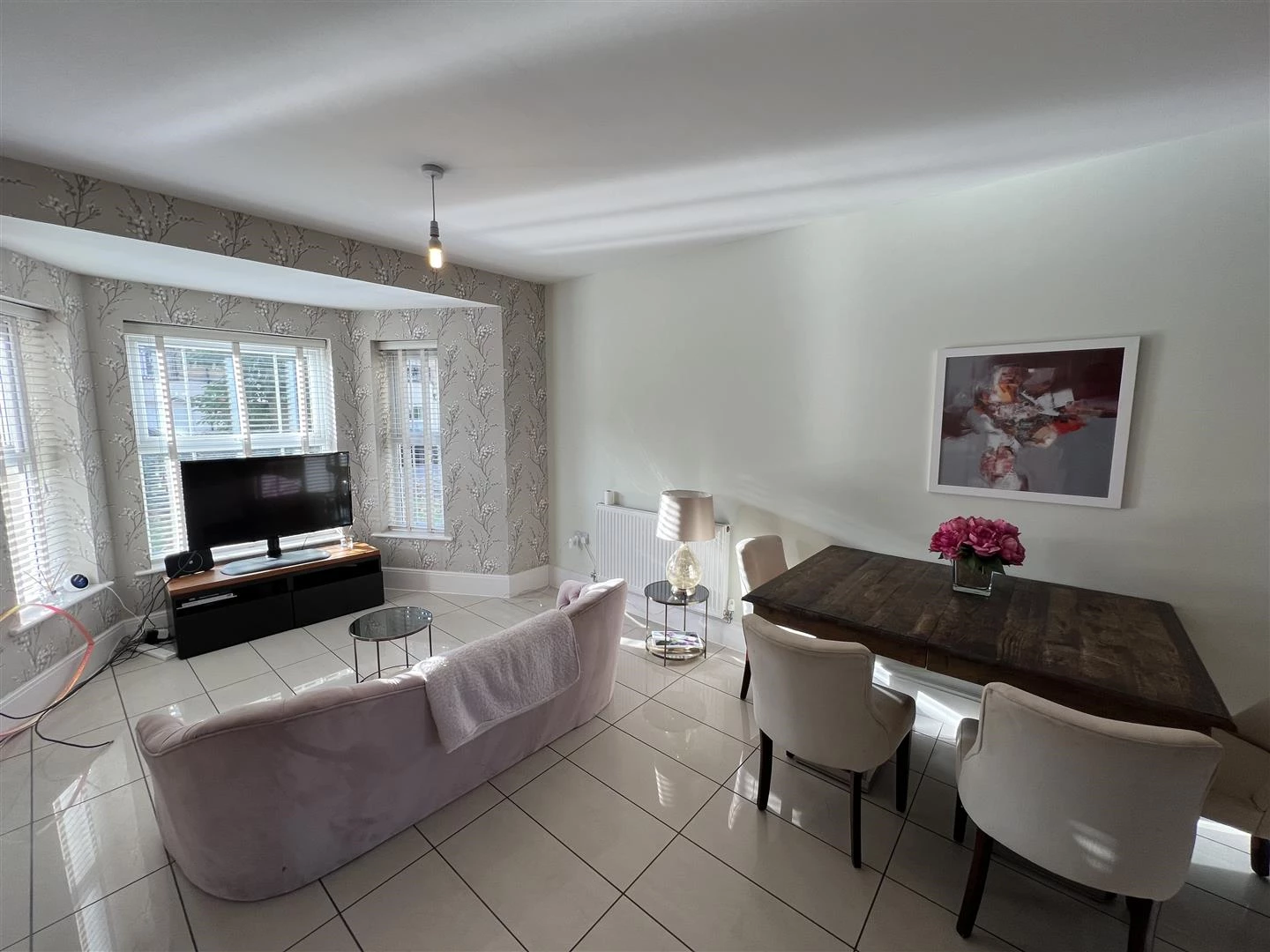 Spacious Kitchen/Breakfast Room