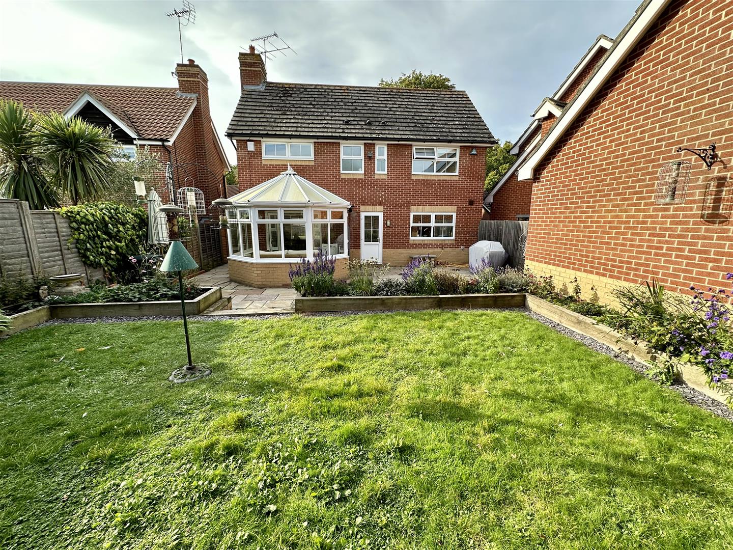 Property For Sale Langford Green, Hutton Poplars, CM13 4 Bedroom