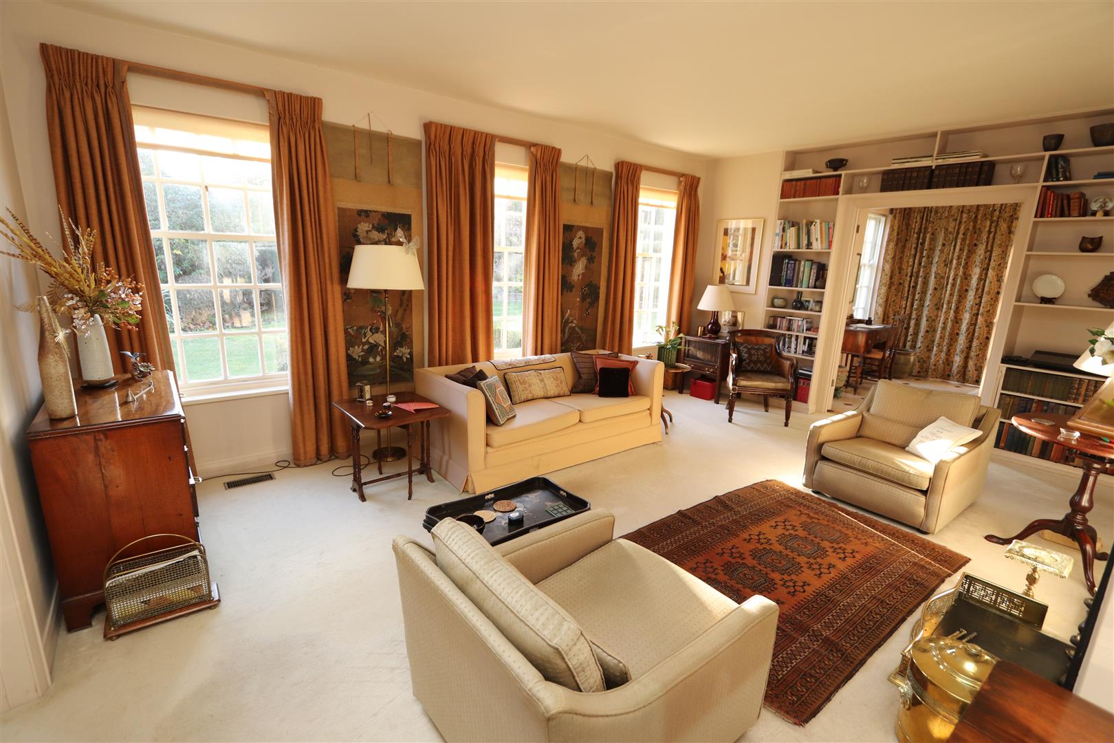 Property For Sale Hillwood Grove, Hutton Mount, CM13 5 Bedroom