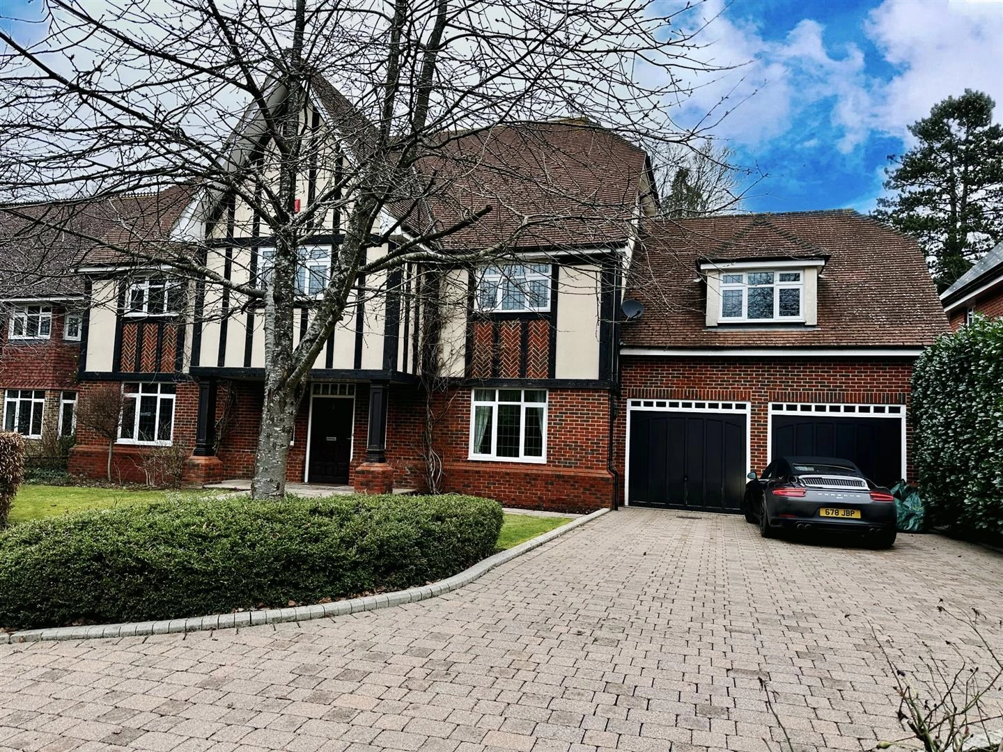 Oaklands Park Hutton Mount Hutton Brentwood CM13