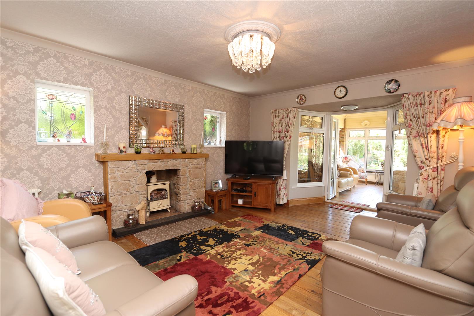 Property For Sale Priests Lane, Old Shenfield, CM15 3 Bedroom