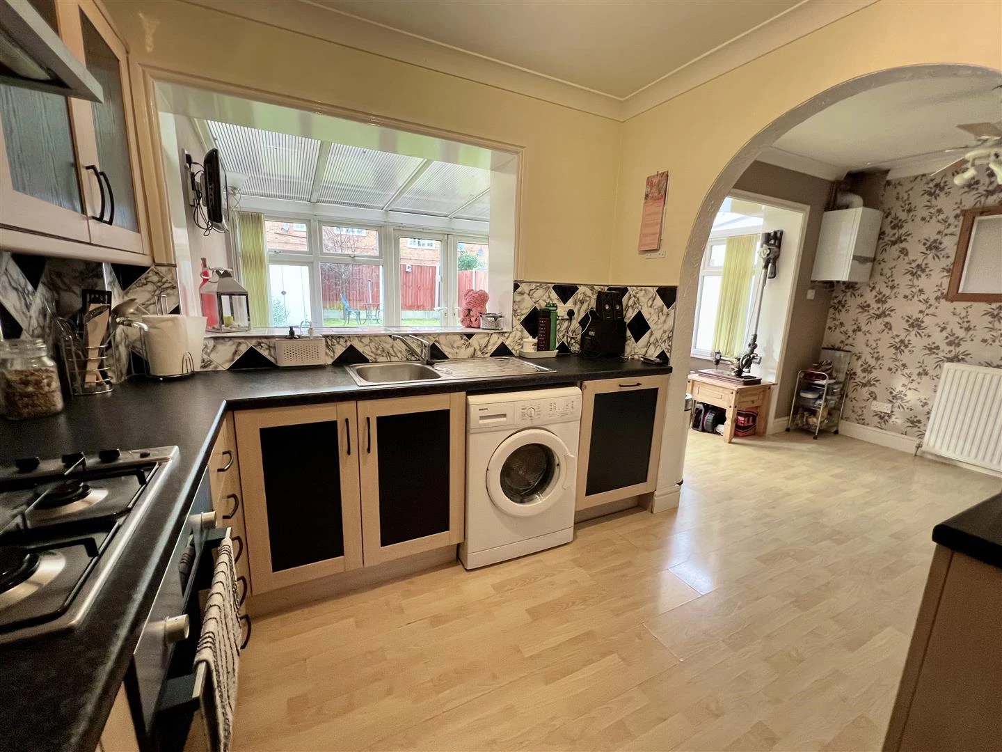 KITCHEN/DINING/FAMILY ROOM