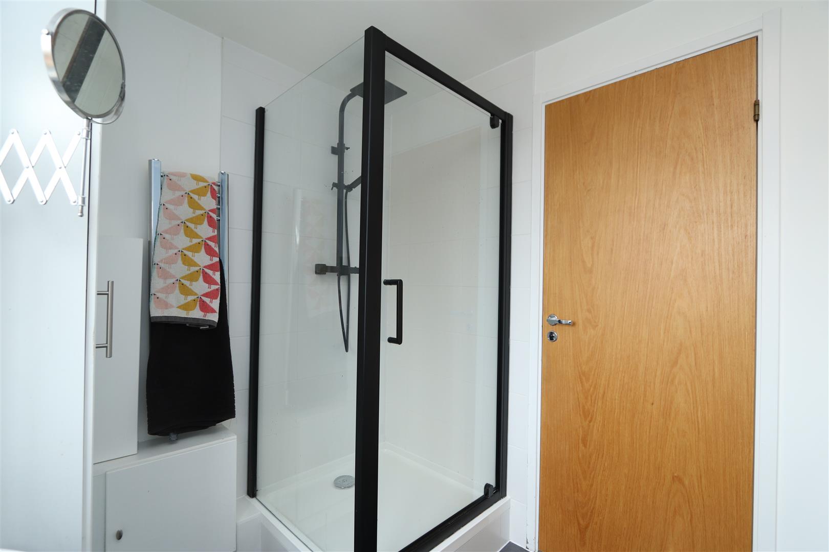 Property For Sale Bradwell Green, Hutton, CM13 1 Bedroom Apartment