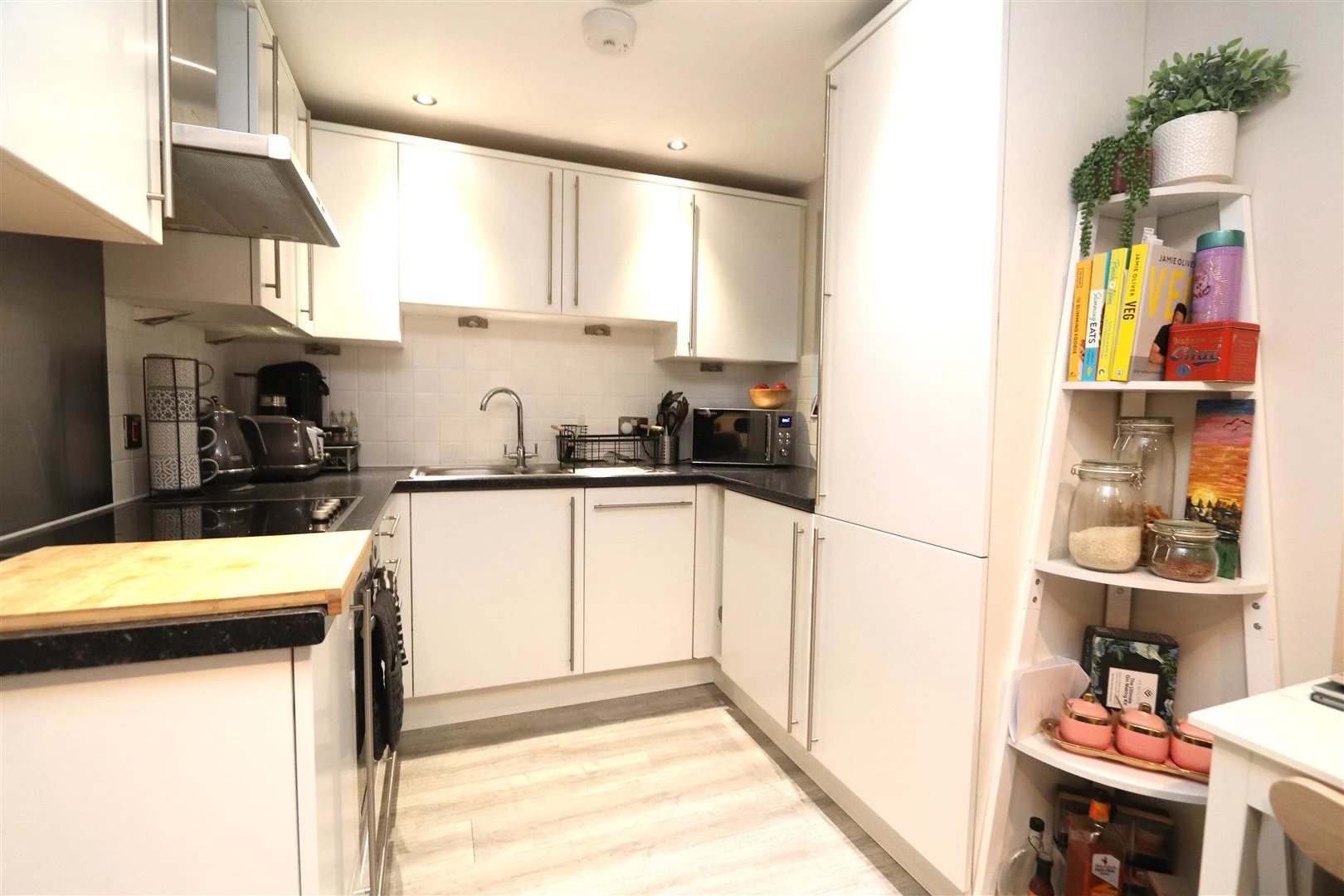 Kitchen/dining/Living Area
