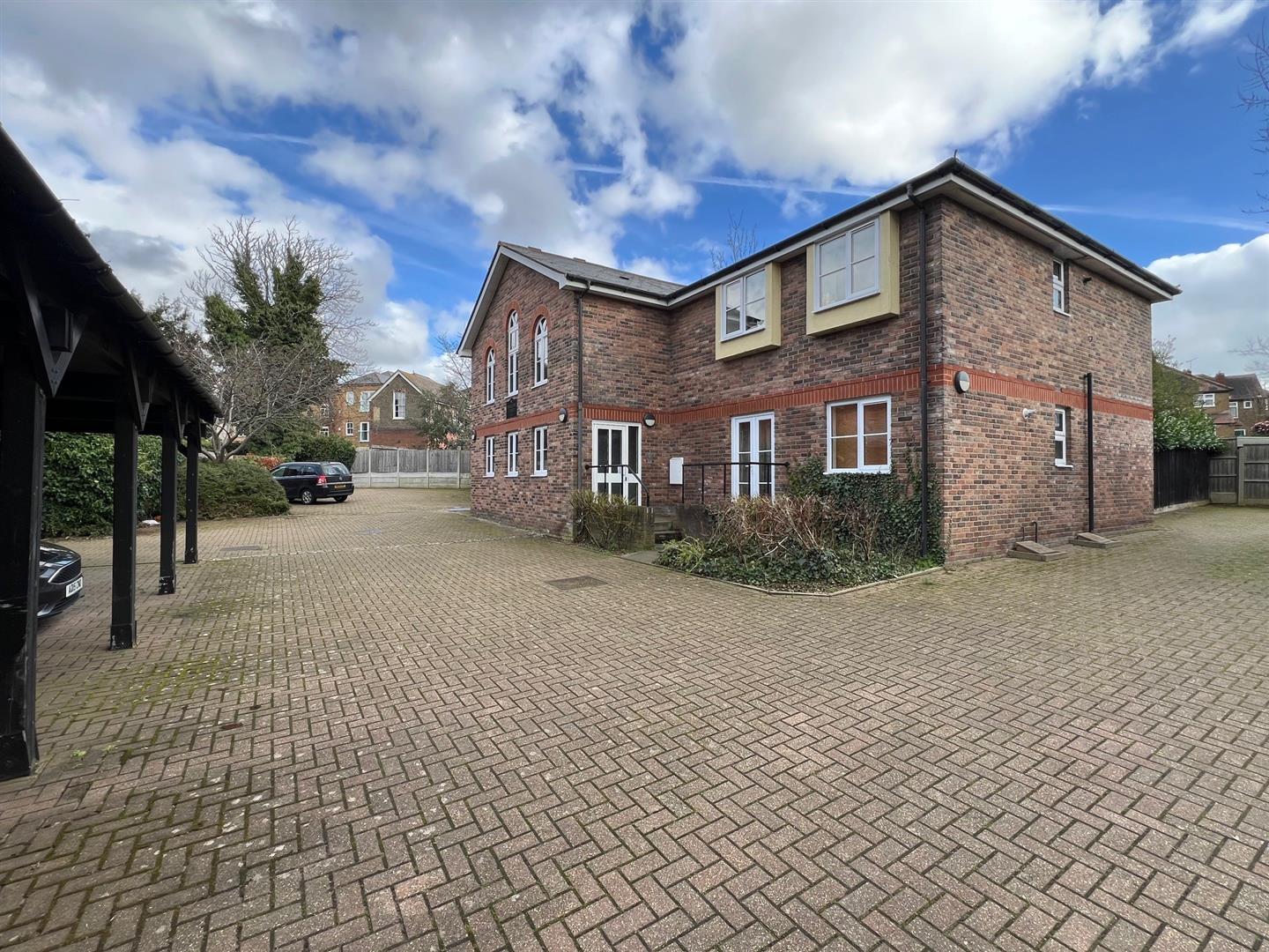 Property For Sale Gresham Close, Brentwood, CM14 2 Bedroom Apartment through Meacock & Jones