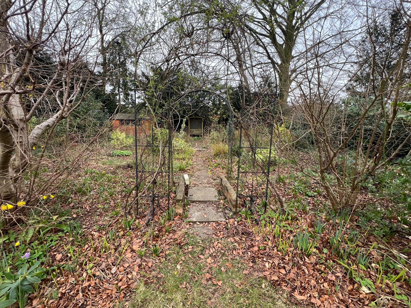 Property For Sale 19 Worrin Road, Old Shenfield, CM15 4 Bedroom