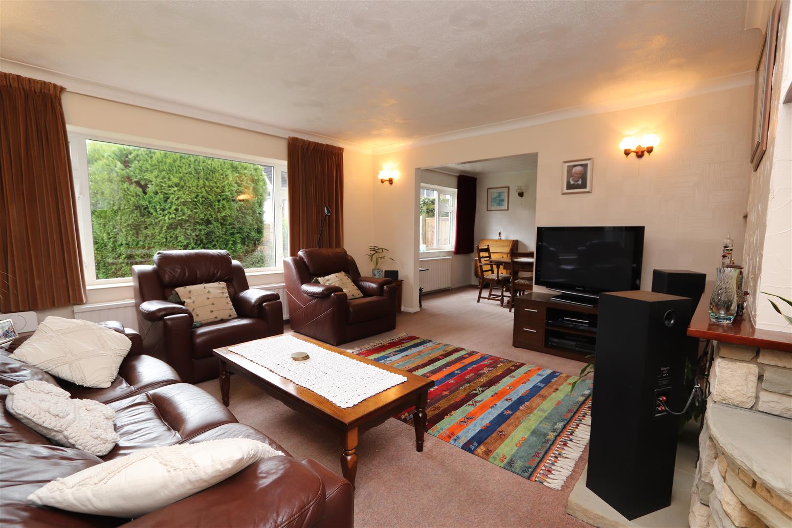 Property For Sale Mulberry Hill, Shenfield, CM15 4 Bedroom Detached