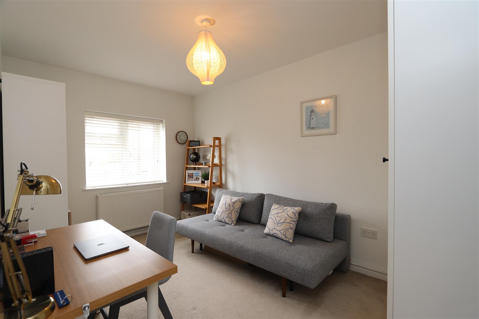 Property For Sale Delta Road, Hutton, CM13 4 Bedroom Bungalow Semi