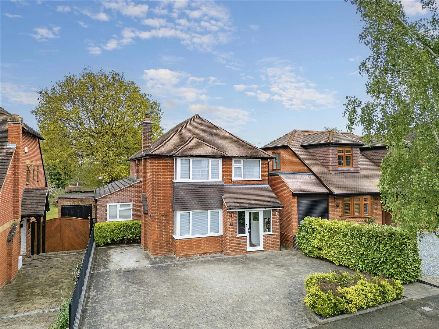 Holmwood Avenue Shenfield Brentwood CM15