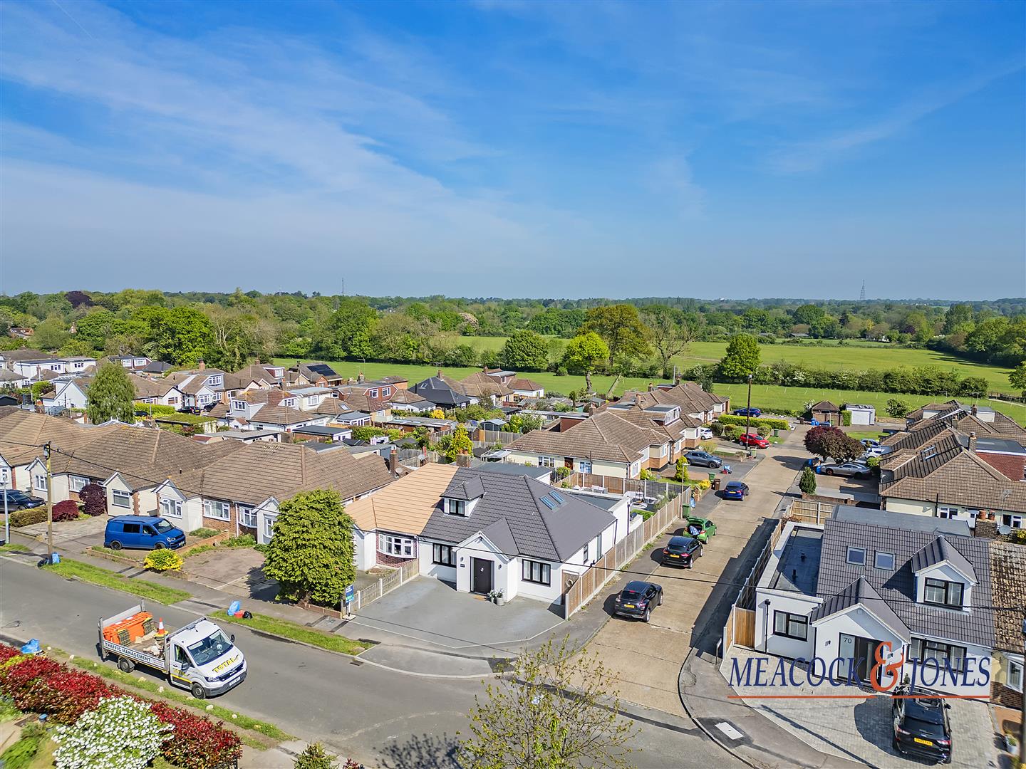 Property For Sale Orchard Lane, Pilgrims Hatch, CM15 4 Bedroom