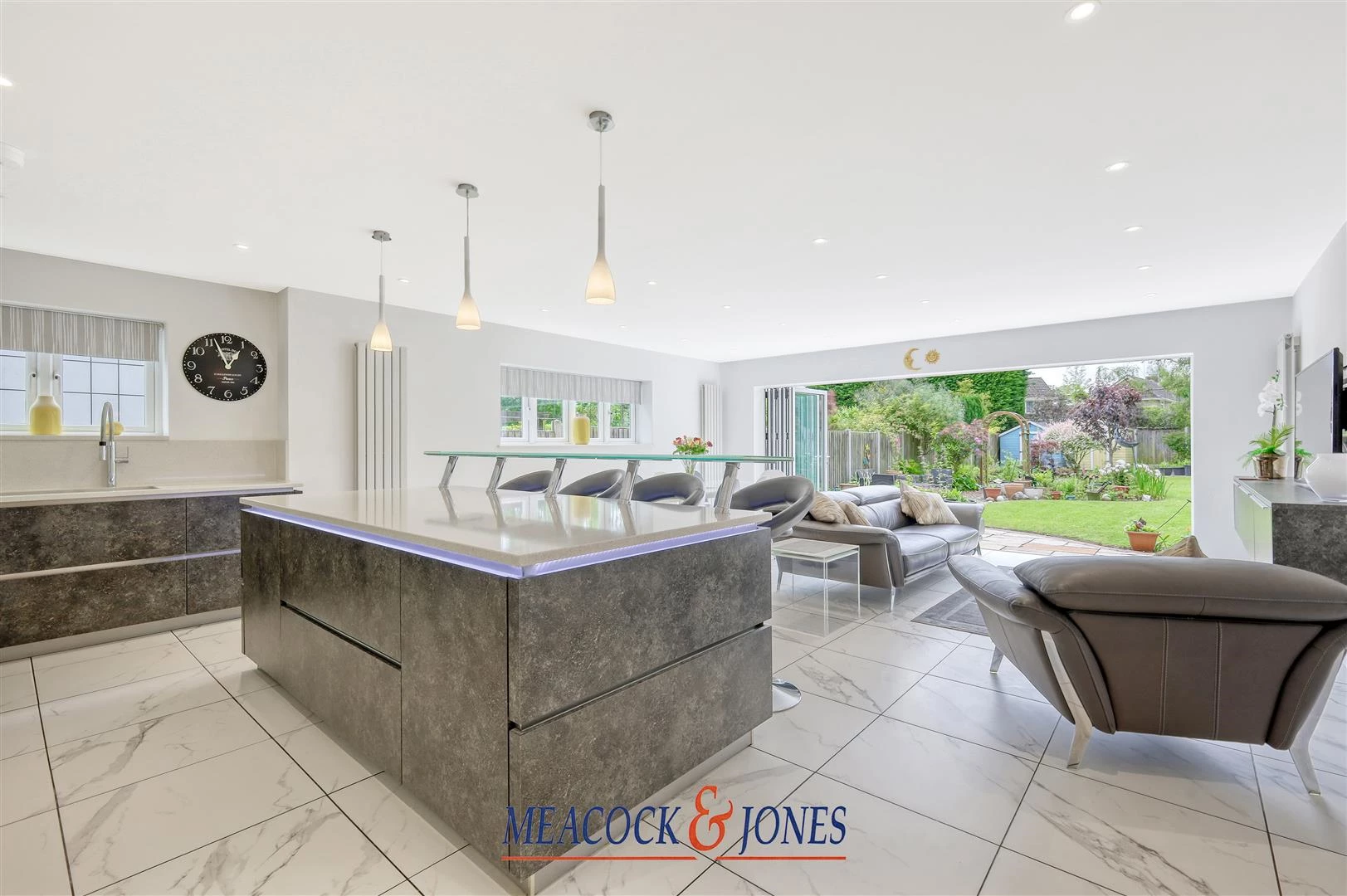 IMG_5399_27 copy 2.jpg