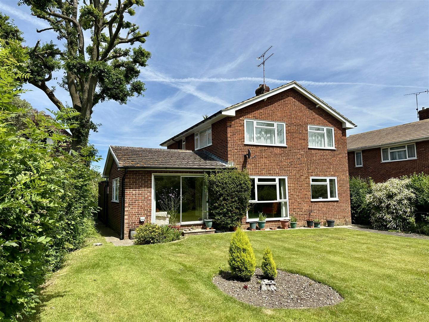 Property For Sale Cliveden Close, Old Shenfield, CM15 4 Bedroom Detached through Meacock & Jones