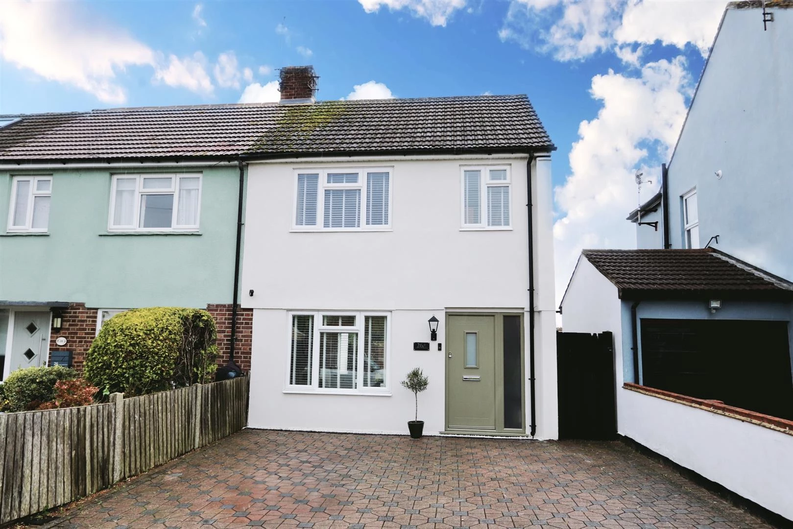 King Georges Road Pilgrims Hatch Brentwood CM15