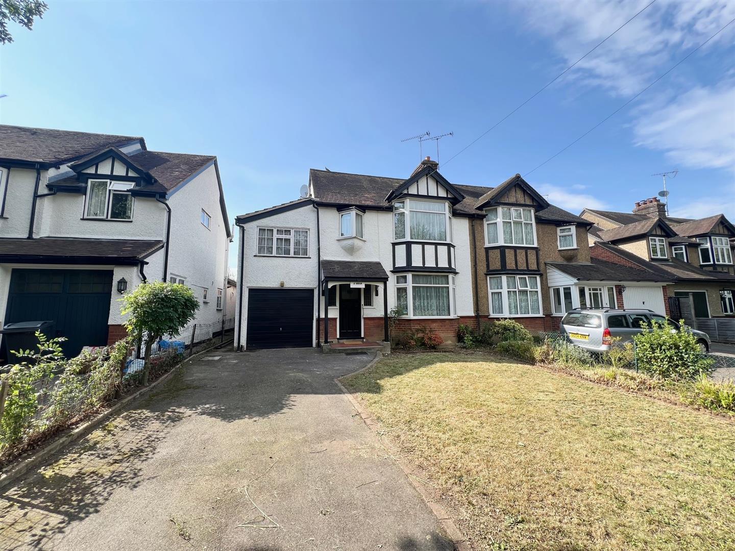 Property For Sale Alexander Lane, Shenfield, CM15 4 Bedroom Semi