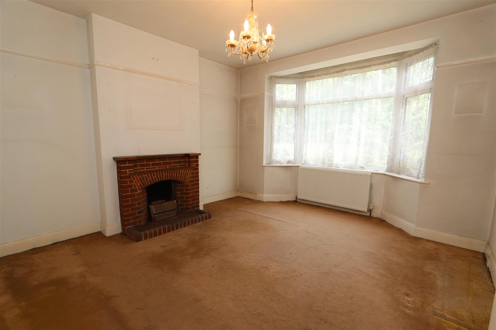 Property For Sale Alexander Lane, Shenfield, CM15 4 Bedroom Semi
