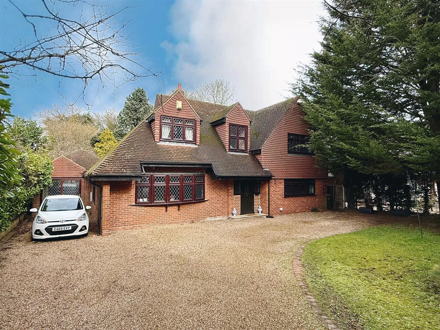 Challacombe Close Hutton Mount Brentwood CM13