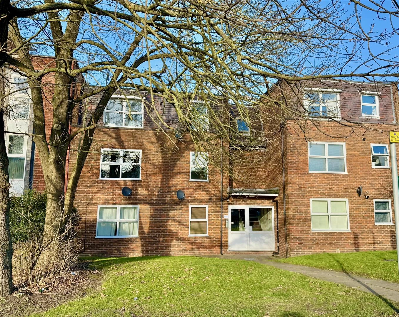 Rayleigh Road Hutton Brentwood CM13