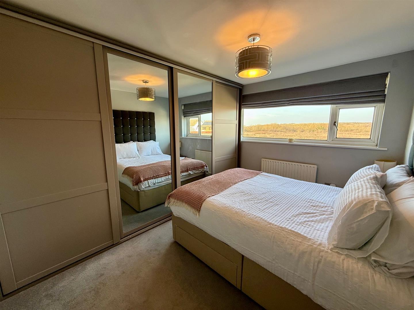 Bedroom.jpg