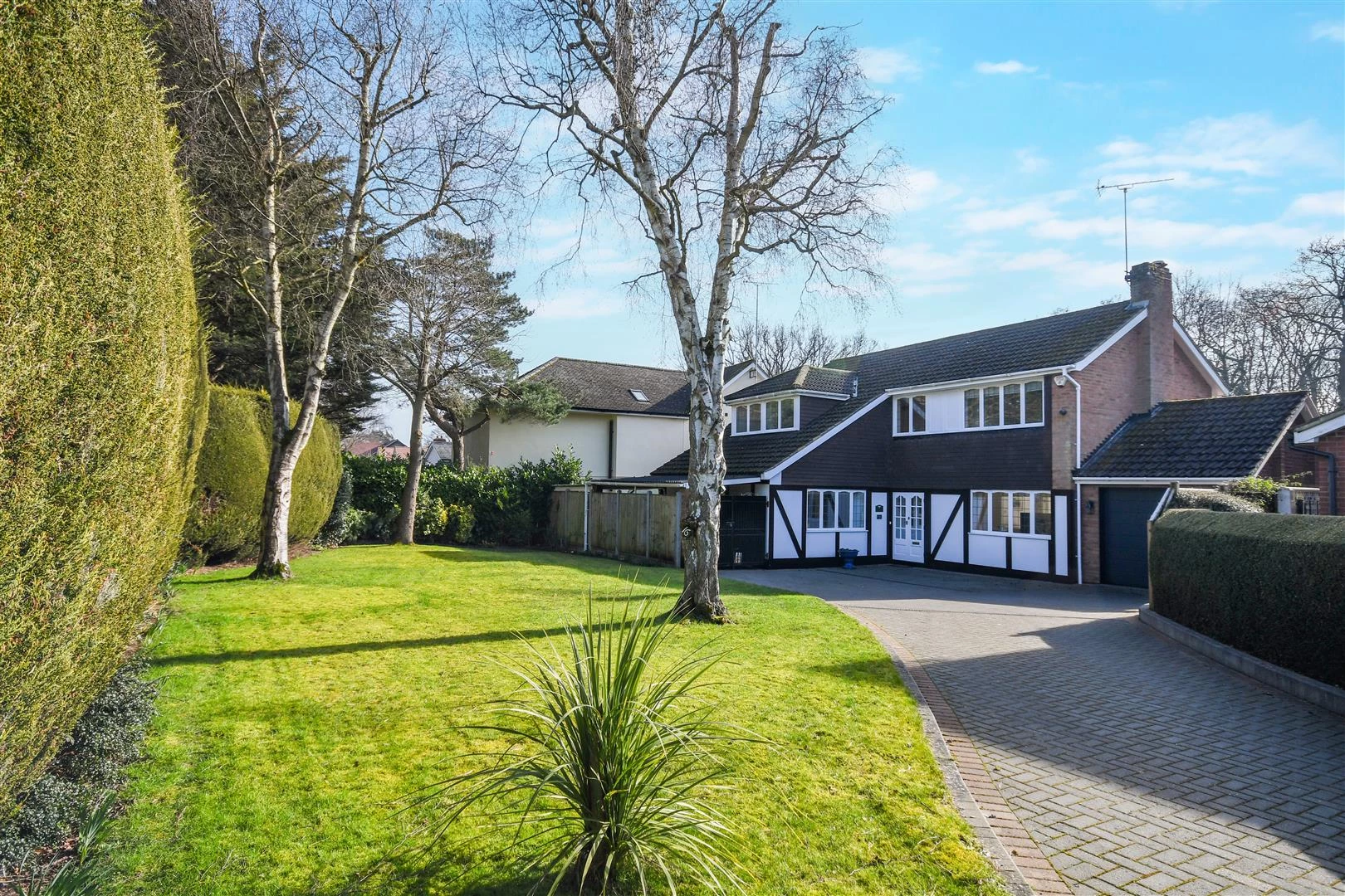 Bowhay Hutton Mount Brentwood CM13