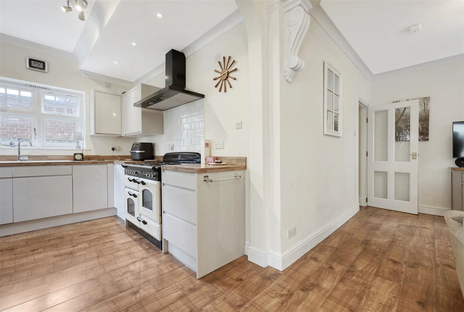 IMG_5852_1 copy 2.jpg