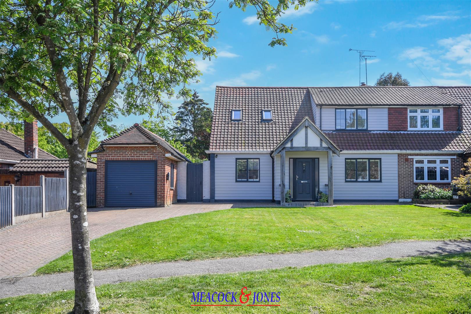 Peartrees Ingrave Brentwood CM13