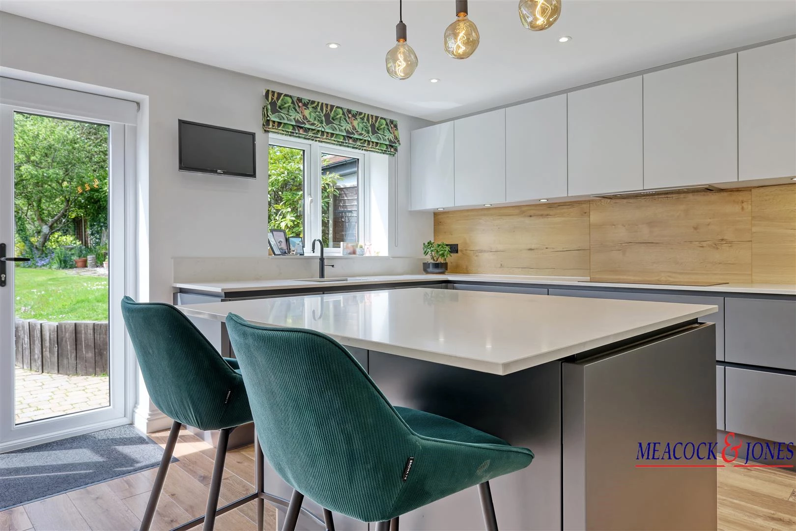 img_5749_20 copy 2.jpg