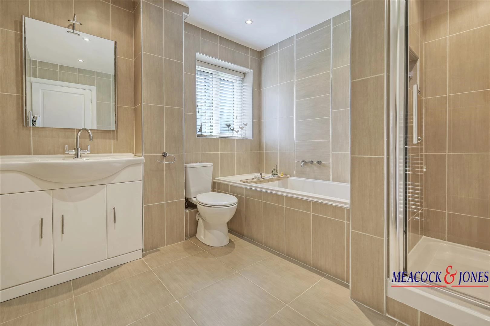 img_5640_5 copy 2.jpg