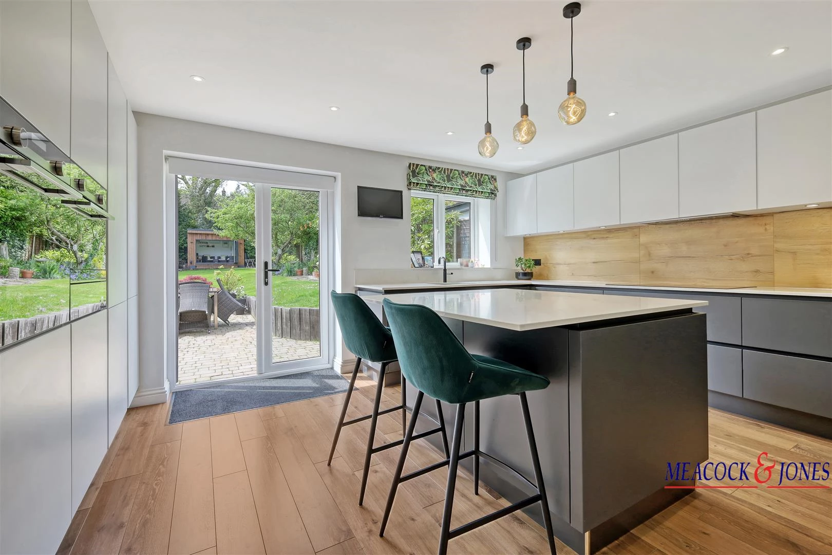 img_5760_21 copy 2.jpg