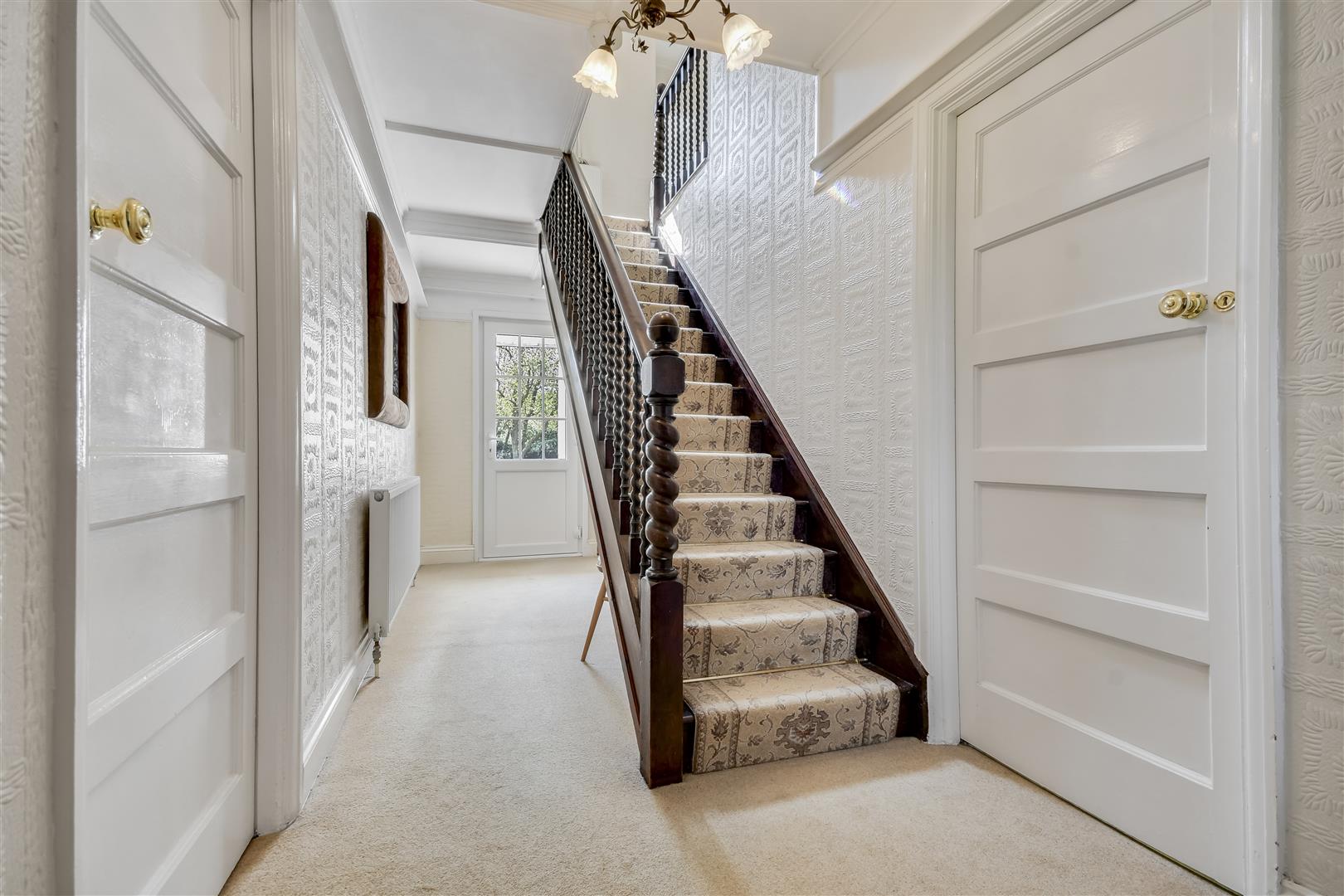 Property For Sale Little Warley Hall Lane, Little Warley, CM13 | 3 ...