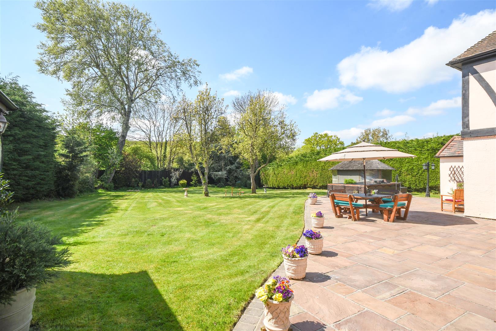 Property For Sale Little Warley Hall Lane, Little Warley, CM13 | 3 ...