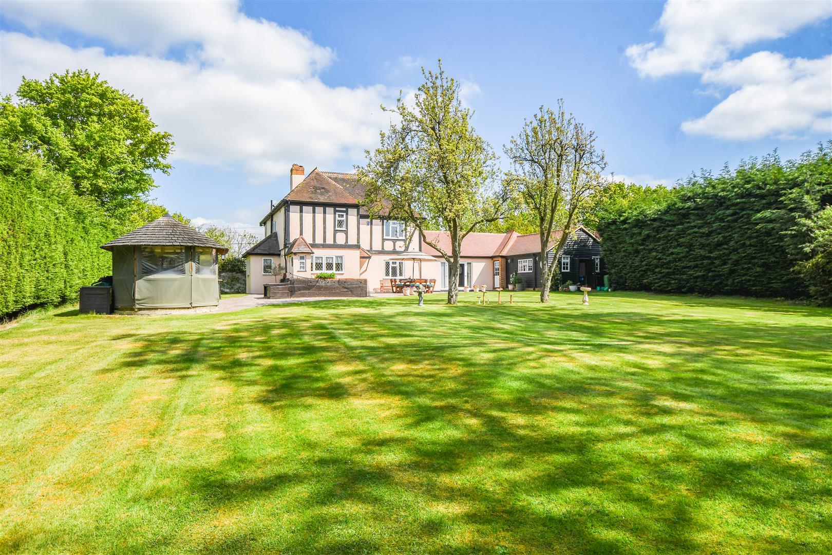 Property For Sale Little Warley Hall Lane, Little Warley, CM13 | 3 ...