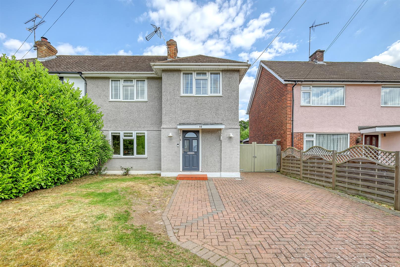 Abbots Close Shenfield Brentwood CM15