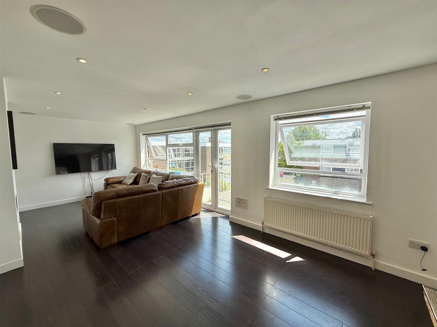 Rockleigh Court, Hutton Road Shenfield Brentwood CM15
