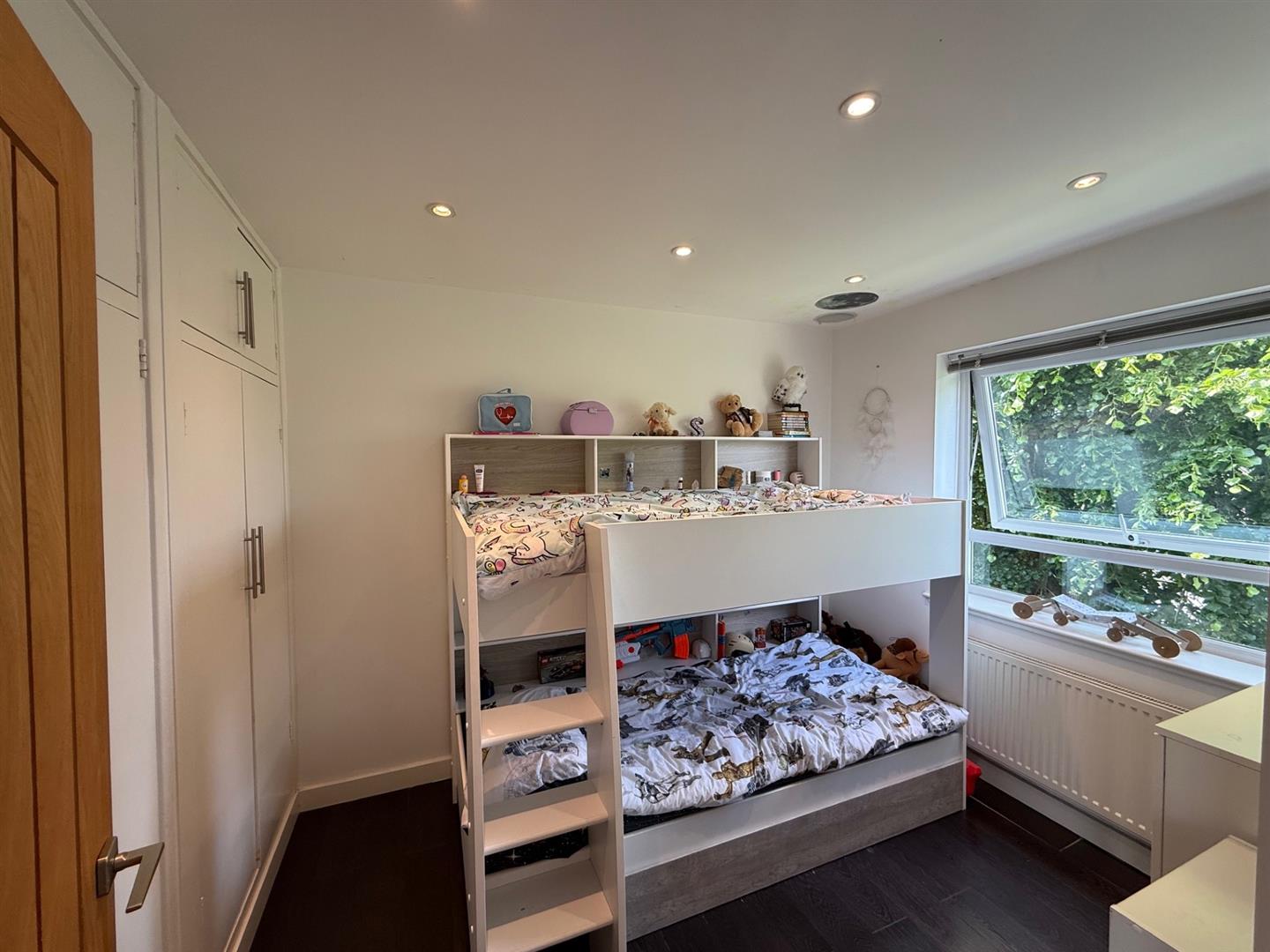 Bedroom.jpg