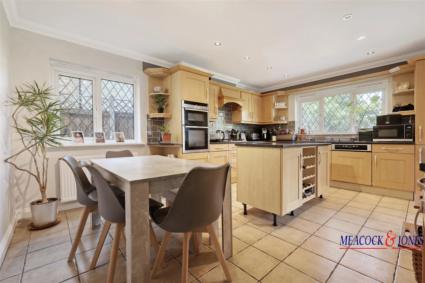 img_7203_2 copy 2.jpg