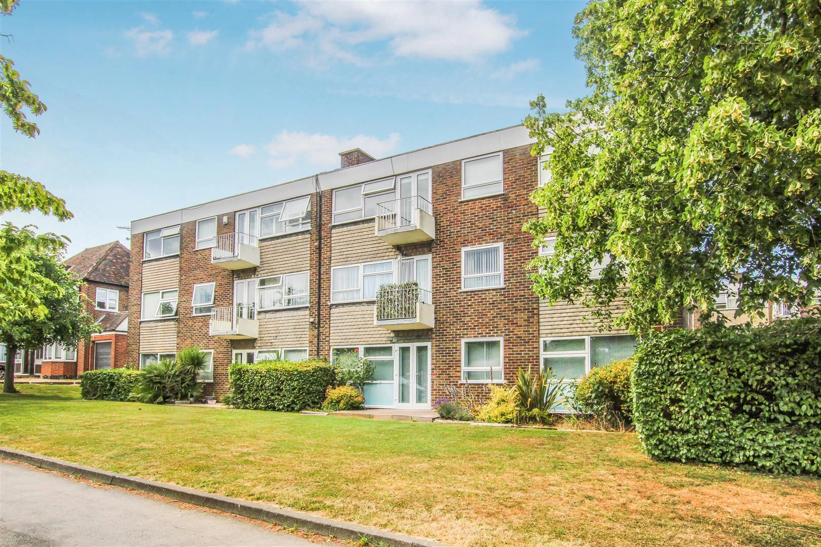 Hutton Road Shenfield Brentwood CM15