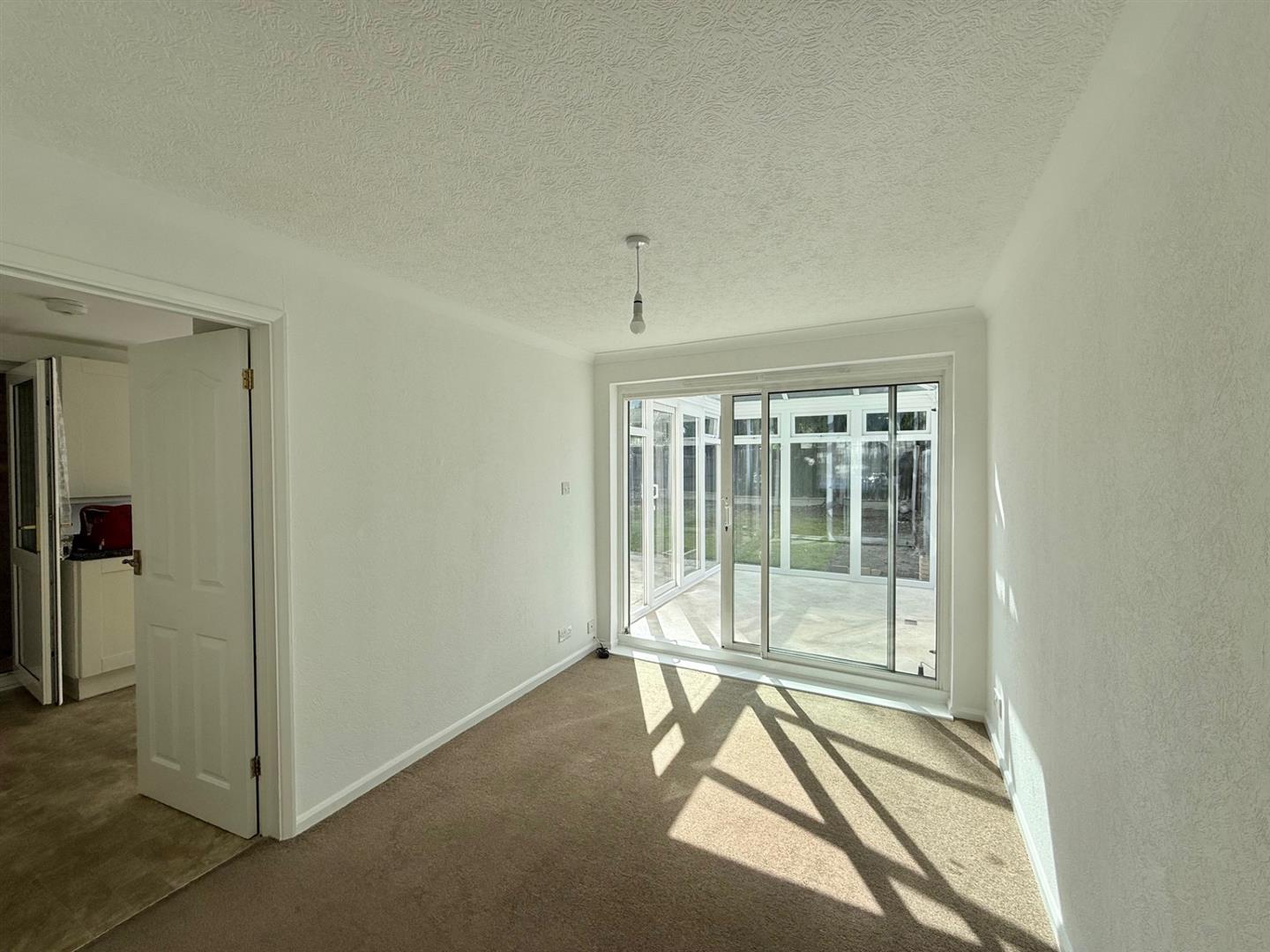 Dinning Room.jpg