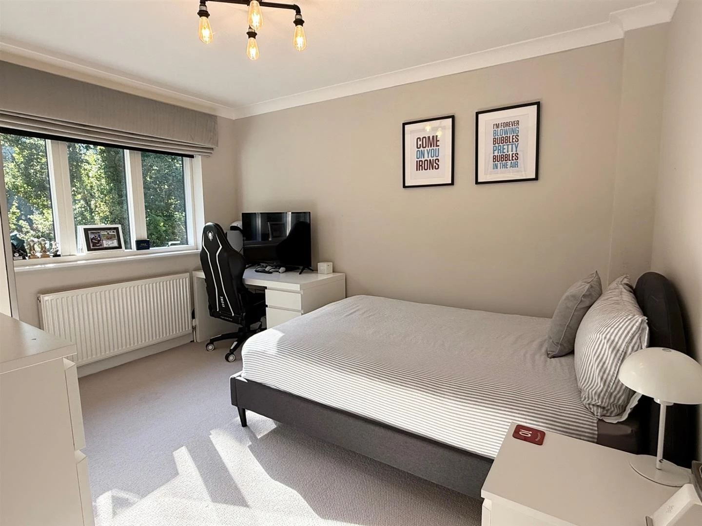 Bedroom.jpg