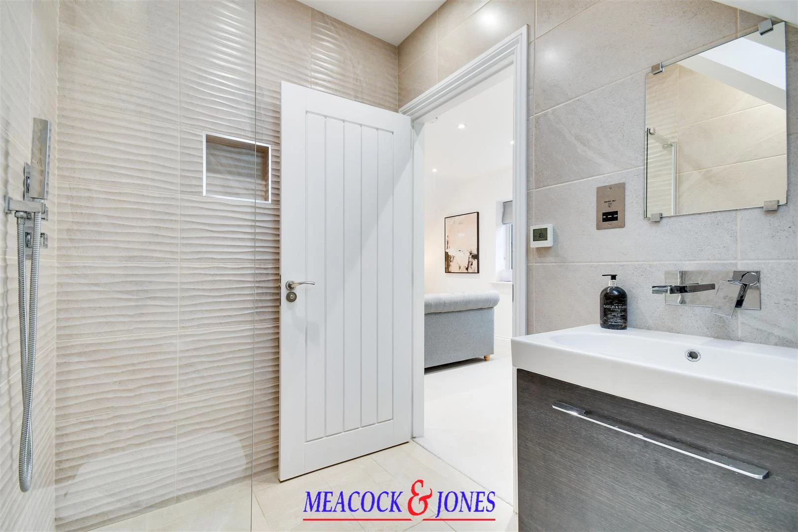 DSC_8041-DSC_8045 copy.jpg